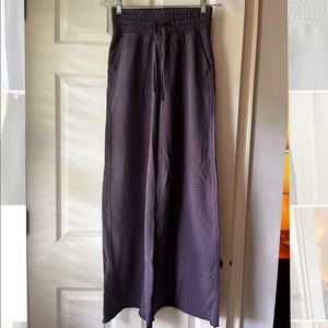 Lululemon high rise wide leg sweat pants